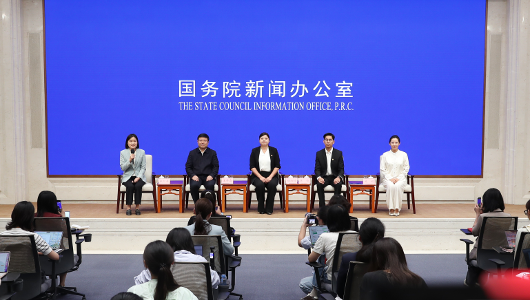 东部战区发布动画视频勒