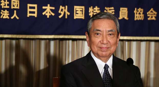 小孩姐戴三道杠走路的气质好帅呀